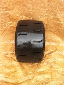 Unihaul Wide Lug 27-15-10 20pr